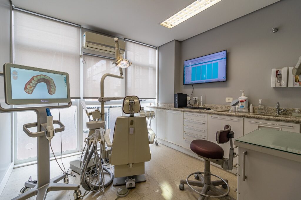 WhatsApp Image 2025-10-03 at 08.23.19 (1)